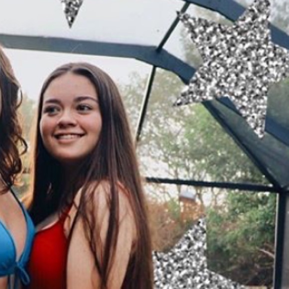 Meet your Posher, Sarah - Picture 4 of 4